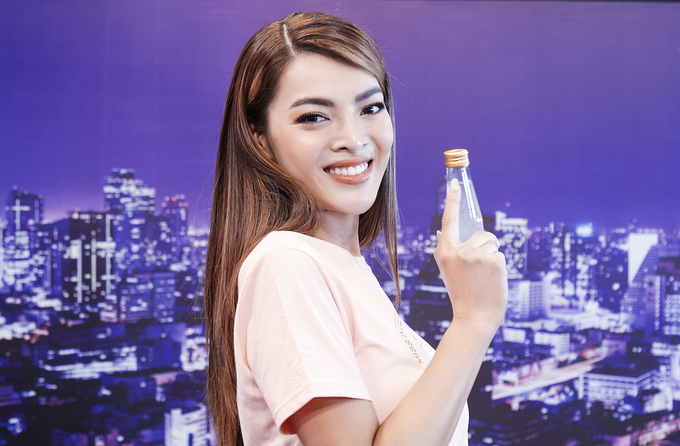 Trân Đài – từ thợ làm nail đến tân Hoa hậu Chuyển giới Việt Nam