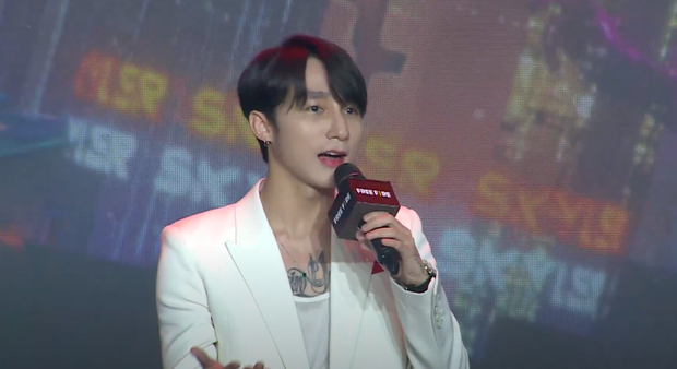 HOT: Sơn Tùng M-TP lần đầu xuất hiện trước truyền thông sau drama “trà xanh”