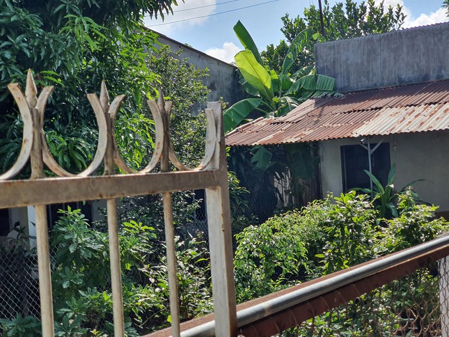 Nghi án nam sinh 3 năm liền đạt học sinh giỏi giết mẹ do bất đồng quan điểm?