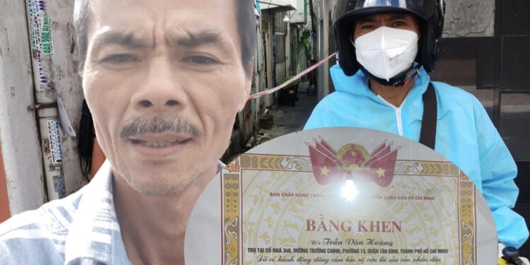 Hiệp sĩ Trần Văn Hoàng: Hơn 20 năm bắt cướp Sài Gòn, giờ khoác áo bảo hộ làm tình nguyện viên