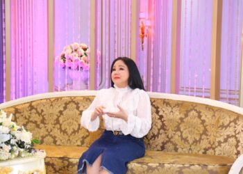 Ca sĩ Ngọc Ánh khóc nghẹn thú nhận “không có phước trong tình yêu” cùng mối quan hệ văn minh với chồng cũ