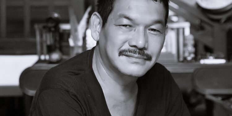 Đạo diễn Trần Cảnh Đôn đột quỵ qua đời