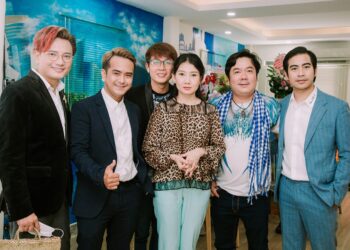 Dàn sao Việt đến chúc mừng Hùng Thuận khai trương văn phòng Bất động sản