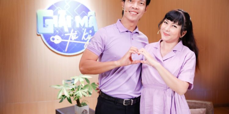 MC Ngọc Tiên cảm thấy ngột ngạt sau khi kết hôn cùng Sỹ Toàn