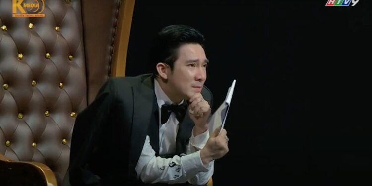 Giám khảo Mỹ Lệ, Quang Hà bật khóc,  “muốn về thăm mẹ” ngay lập tức khi nghe Á quân “Sao Mai Điểm Hẹn” hát