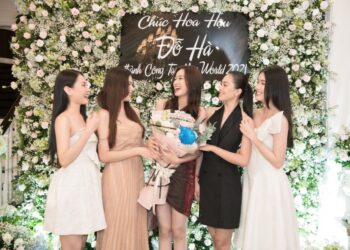 Top 3 Hoa Hậu Việt Nam 2020 hội tụ: Phương Anh và Ngọc Thảo cổ vũ Đỗ Hà lên đường dự thi quốc tế