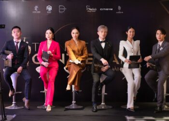 Hương Giang đến sớm cả tiếng, nóng lòng tìm kiếm “quý ông” chuẩn Gentleman