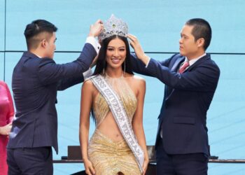 Kim Duyên giới thiệu trang phục dạ hội sẽ trình diễn trong đêm thi quan trọng của Miss Universe