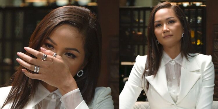 Hoa hậu H’hen Niê bật khóc khi nhớ về ký ức đi giúp việc, phát tờ rơi