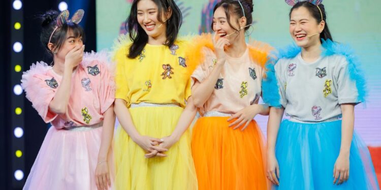 CÔNG VIỆC KINH DOANH THUẬN LỢI, MẠC VĂN KHOA XÂY HỒ RỘNG 40M2 ĐỂ CHỨA MẮM TÔM 