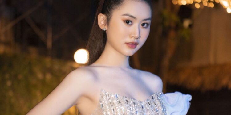 Quỳnh Umee lần đầu lộ diện sau khi giành giải á hậu Miss Eco Teen Vietnam