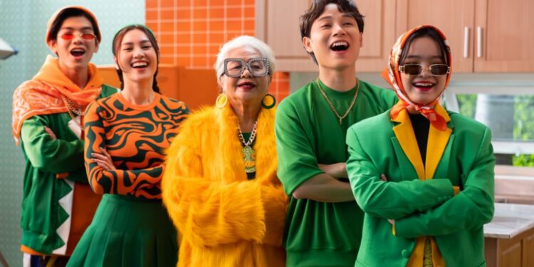 Trúc Nhân, Ninh Dương Lan Ngọc kết đôi tạo nên hit Tết 2022?