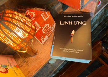 ‘Linh ứng – hành trình tâm linh của kẻ siêu vô thần hay khúc tráng ca của một thế hệ trẻ!