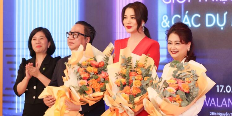 Trương Ngọc Ánh xứng danh “chị đại quyền lực showbiz Việt” với vai trò mới