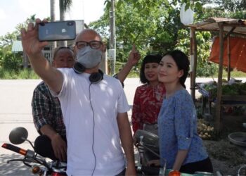 Đạo diễn Hoàng Tuấn Cường: “Chúng tôi từng hoang mang khi nhìn lịch chiếu Nhà Không Bán  ngày đầu tiên”