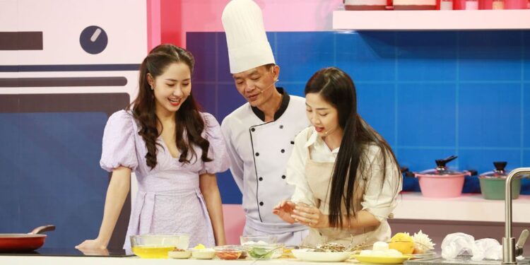 Liêu Hà Trinh thua sấp mặt trước độ “ăn gian” của Vũ Hà trong Thách Sao Nấu Được