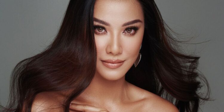 Kim Duyên khoe bộ ảnh mới ấn tượng, lên tinh thần cho Hoa hậu Hoàn vũ Việt Nam 2022 và Miss Supranational 2022