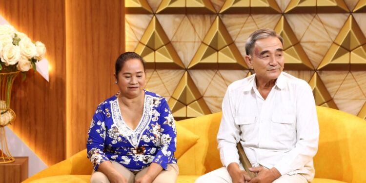 Thuận Vợ Thuận Chồng: Đôi vợ chồng luôn hạnh phúc dù phải sống lênh đênh trên ghe