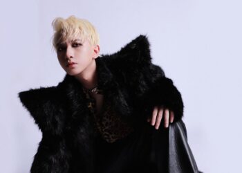 Vbiz kết nạp thêm một nam ca sĩ GenZ chịu chơi, nhìn loạt ảnh mới đã thấy quái chiêu cỡ nào