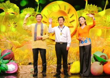 Nông dân Thành Long sở hữu 45 đại lý Mật ong Hương Tràm Hút Dẻo bật mí câu chuyện làm nghề