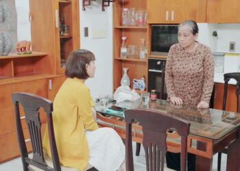 Hiếu thảo với vợ bỏ mặc mẹ già bệnh tật, “quý tử” nhận cái kết thảm hại