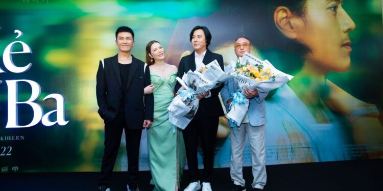 Dàn sao Việt hội ngộ Lý Nhã Kỳ cùng nhau đi tìm Kẻ Thứ 3