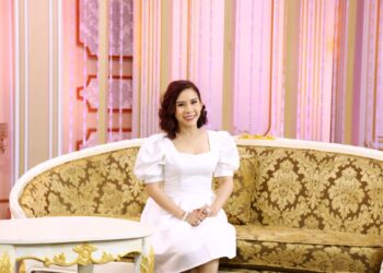 Xúc động trước những chia sẻ của Bình Tinh – Hậu duệ đại gia tộc cải lương danh giá