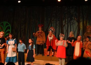 Nhà hát Kịch Sân khấu nhỏ 5B khởi động kịch Thiếu nhi hè 2022 với Bộ Lạc Nanh Trắng”