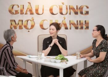 Cụ bà 75 tuổi đến gặp, Lý Nhã Kỳ phá lệ cho luôn 30 triệu