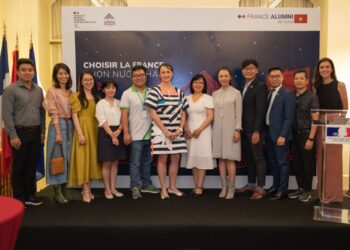 Chọn nước Pháp, Chọn thành công: Triển lãm tôn vinh 14 cựu du học sinh tiêu biểu trở về từ Pháp