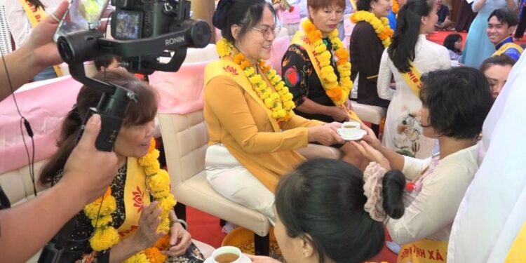 Cảm động Lễ tri ân đấng sinh thành của CLB Ca nhạc Dân tộc Thời trang Xưa và Nay và hành trình Tâm An 