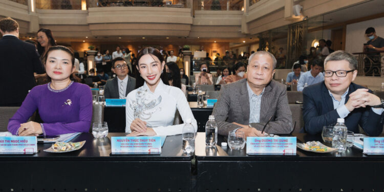 Hoa hậu Thùy Tiên trở thành đại sứ Hội chợ du lịch quốc tế TP. Hồ Chí Minh