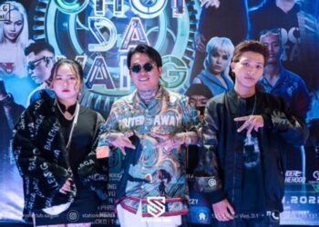 Long Mộng Gà cùng anh em Rappers quẩy banh Bùi Viện tại Rap show “Dân Chơi Da Vàng”.