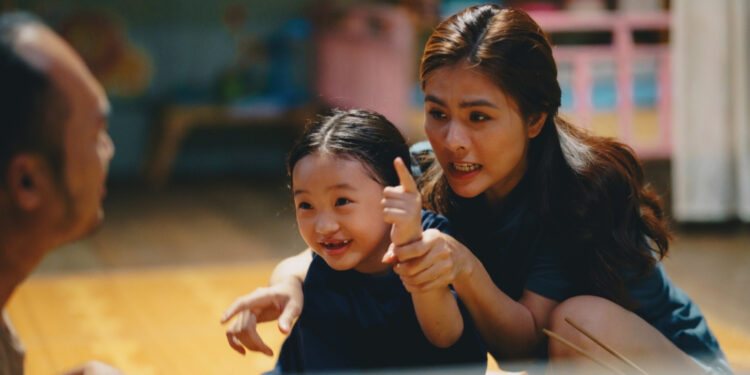 Dân Chơi Không Sợ Con Rơi đứng nhất phòng vé, thu hơn 30 tỷ sau 10 ngày công chiếu 