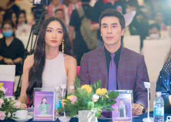 Á Vương Hoàng Phi Kha đầy quyền lực ngồi ghế nóng Nét Đẹp Sinh Viên 2022