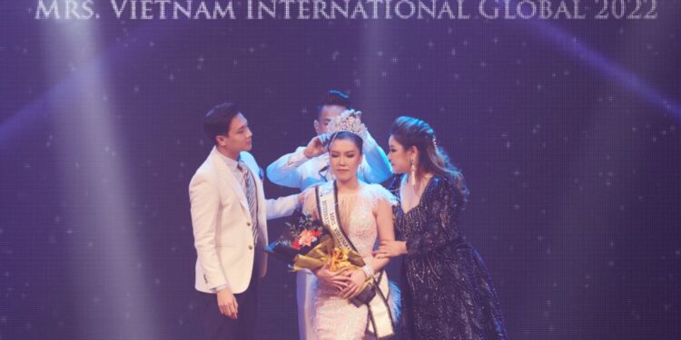 Trâm Anh –  Người đẹp đại diện Việt Nam tham dự đấu trường nhan sắc Mrs International Global 2022