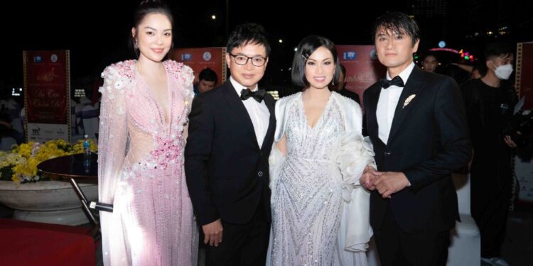 Ca sĩ Hà Phương báo hiệu cuộc “bùng nổ” trong thời gian tới