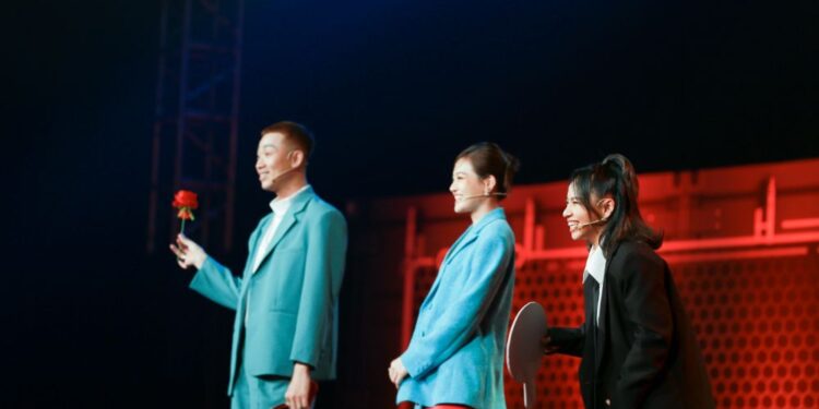 Chàng trai vụt mất 50 triệu đồng tại sân khấu Trò Chơi Trời Cho trong gang tấc