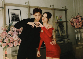 Tuấn Dương chi 50 triệu để thiết kế một căn phòng đầy hoa cho Lucie Nguyễn 