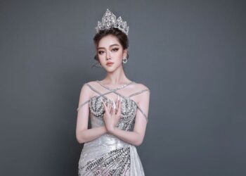 Trang phục dạ hội của NTK Brian Võ cùng Nguyễn Vũ Thoại Nghi lộng lẫy đến Mỹ