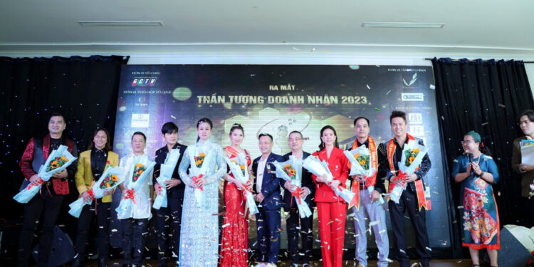 Vì sao cuộc thi Thần tượng doanh nhân không đặt nặng yếu tố ngoại hình trong tiêu chí chấm điểm?