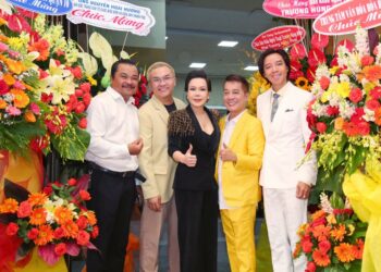 KHAI TRƯƠNG SÂN KHẤU NGHỆ THUẬT TRƯƠNG HÙNG MINH