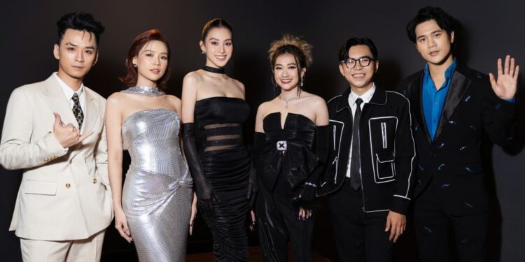 Minh Dự, Trần Nghĩa, Trần Phong tháp tùng dàn mỹ nhân Sam, Tiểu Vy, Phương Lan trên thảm đỏ “Đảo Độc Đắc – Tử mẫu Thiên linh cái”