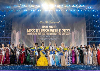Á hậu người Việt của Miss Tourism World 2022 sở hữu học vấn khủng, từng ước mơ làm cô giáo