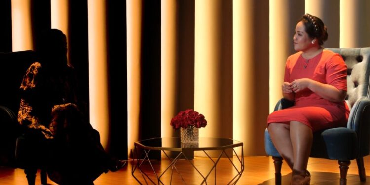 Người Thứ 3: Chồng vô tâm, thản nhiên “tán gái” trước mắt mẹ và em vợ