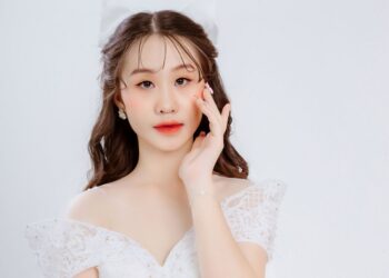 Á khôi Nét đẹp Thiếu nữ Việt 2022 Hương Giang: Nổi bật cả nhan sắc lẫn học vấn