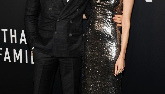 5 ngôi sao Hollywood tỏa sáng trong những bộ đầm tinh xảo của Công Trí