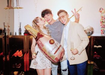 Nathan Lee tiết lộ nhân vật đặc biệt ở bên anh trong thời khắc đón năm mới