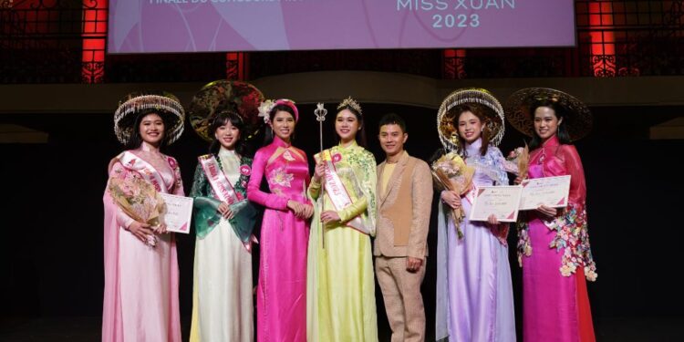 Lê Vũ Thục Anh lộng lẫy đăng quang Miss Xuân 2023 trong Áo dài Ngô Nhật Huy
