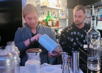 Trần Nhật Hoàng: Ông chủ trẻ nhà hàng nồng hậu đồng hành cùng đoàn Mrs  Hoàn vũ Việt Nam